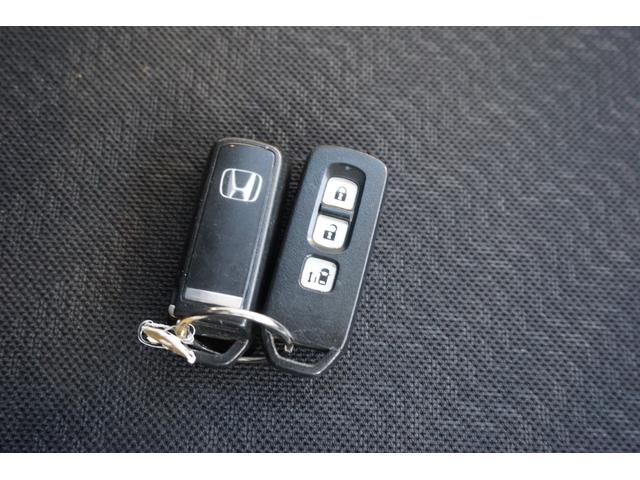 N-BOXカスタム G・Lパッケージ 電動スライドドア スマートキー 社外ナビ TV HID オートライト 純正アルミ(14枚目)