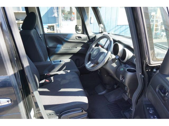 Ｎ－ＢＯＸ Ｇ　ＳＳパッケージ　両側電動スライドドア　スマートキー　社外ナビ　バックカメラ　フルセグＴＶ　Ｂｌｕｅｔｏｏｔｈオーディオ　ＥＴＣ　オートエアコン　純正アルミ（12枚目）