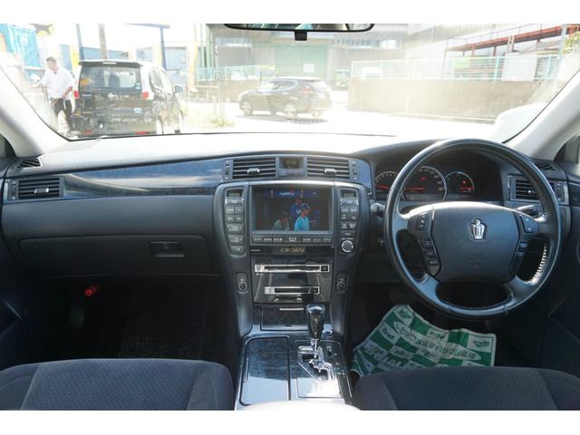 クラウン アスリート　６０ｔｈスペシャルエディション　純正ＨＤＤナビ　バックカメラ　フルセグＴＶ　シートヒーター　クルーズコントロール　スマートキー２コ　ＨＩＤ　オートライト　ＥＴＣ　社外ＡＷ（10枚目）