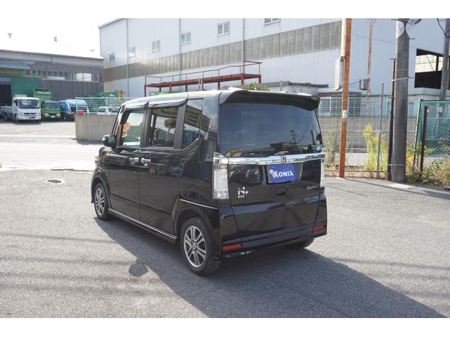 N-BOX+カスタム G・Lパッケージ 電動スライドドア スマートキー 社外ナビ バックカメラ フルセグTV Bluetoothオーディオ ETC 純正アルミ HID オートライト オートエアコン(6枚目)