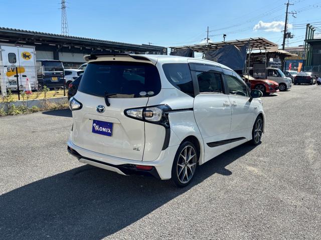 シエンタ ハイブリッドG モデリスタエアロ モデリスタAW 両側電動スライドドア 衝突軽減 レーンキープ AHB 社外ナビ バックカメラ TV Bluetoothオーディオ ETC シートヒーター HID 7人乗り(4枚目)