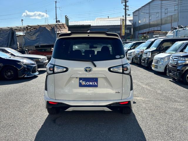 シエンタ ハイブリッドG モデリスタエアロ モデリスタAW 両側電動スライドドア 衝突軽減 レーンキープ AHB 社外ナビ バックカメラ TV Bluetoothオーディオ ETC シートヒーター HID 7人乗り(5枚目)