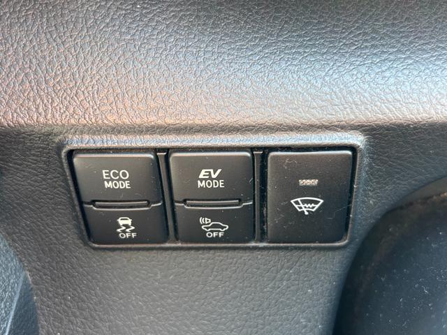 シエンタ ハイブリッドG モデリスタエアロ モデリスタAW 両側電動スライドドア 衝突軽減 レーンキープ AHB 社外ナビ バックカメラ TV Bluetoothオーディオ ETC シートヒーター HID 7人乗り(27枚目)