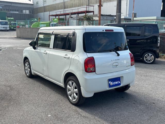 アルトラパン Ｘ　社外ナビ　フルセグＴＶ　Ｂｌｕｅｔｏｏｔｈオーディオ　スマートキー２コ　純正アルミ　ＥＴＣ（6枚目）