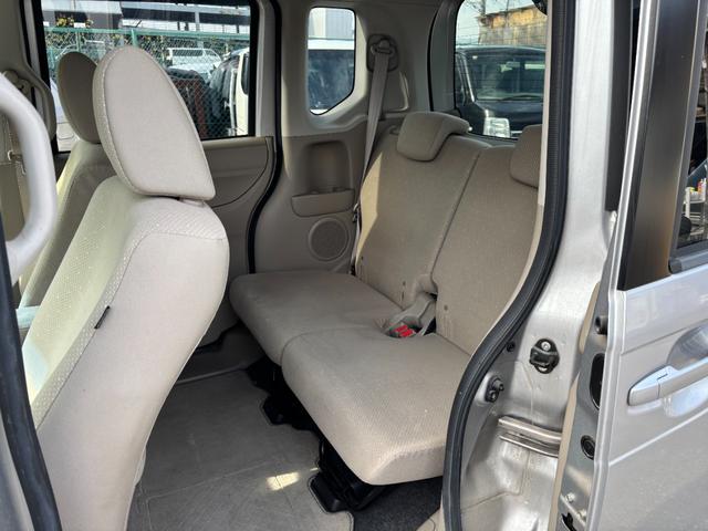 Ｎ－ＢＯＸ Ｇ　衝突軽減システム　スマートキー　両側スライドドア　オートエアコン　ＣＤ（10枚目）