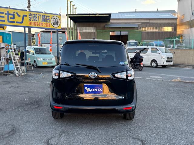 シエンタ ハイブリッドX 純正ナビ バックカメラ TV Bluetoothオーディオ スマートキー2コ 電動スライドドア ETC オートエアコン 社外アルミ 7人乗り(5枚目)