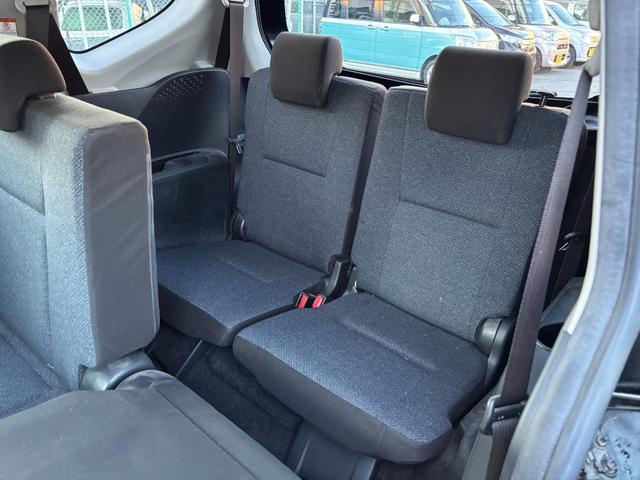 シエンタ ハイブリッドX 純正ナビ バックカメラ TV Bluetoothオーディオ スマートキー2コ 電動スライドドア ETC オートエアコン 社外アルミ 7人乗り(11枚目)