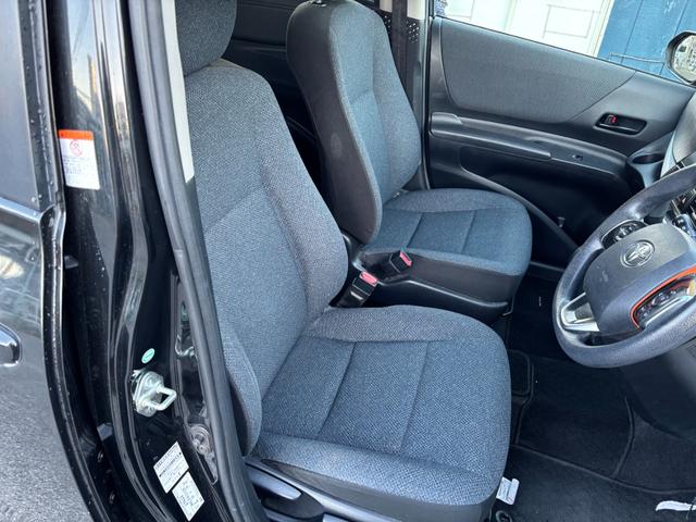 シエンタ ハイブリッドX 純正ナビ バックカメラ TV Bluetoothオーディオ スマートキー2コ 電動スライドドア ETC オートエアコン 社外アルミ 7人乗り(15枚目)