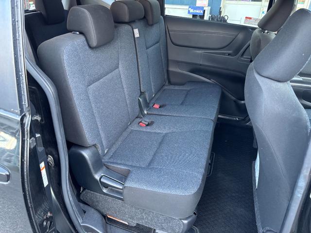 シエンタ ハイブリッドX 純正ナビ バックカメラ TV Bluetoothオーディオ スマートキー2コ 電動スライドドア ETC オートエアコン 社外アルミ 7人乗り(16枚目)