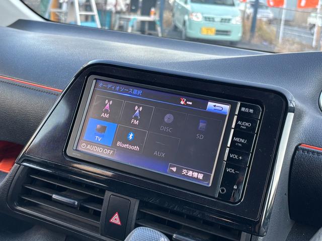 シエンタ ハイブリッドX 純正ナビ バックカメラ TV Bluetoothオーディオ スマートキー2コ 電動スライドドア ETC オートエアコン 社外アルミ 7人乗り(19枚目)