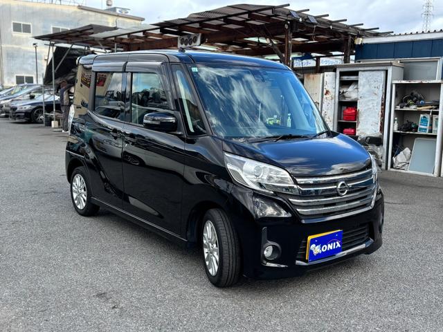 デイズルークス ハイウェイスター X エマージェンシーブレーキ 純正ナビ アラウンドビューカメラ TV 電動スライドドア ドラレコ HID ETC スマートキー オートエアコン 純正アルミ(3枚目)