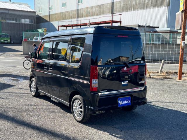 エブリイワゴン ＰＺターボスペシャル　ハイルーフ　両側電動スライドドア　オートステップ　ターボ車　キーレス　社外ナビ　フルセグＴＶ　Ｂｌｕｅｔｏｏｔｈオーディオ　ＨＩＤ　ＥＴＣ　社外アルミ　オートエアコン　ドラレコ（6枚目）