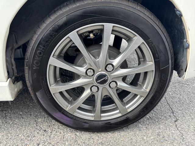 ムーヴ カスタム　Ｘ　ＳＡＩＩ　衝突軽減システム　純正ナビ　バックカメラ　フルセグＴＶ　Ｂｌｕｅｔｏｏｔｈオーディオ　ＬＥＤヘッドライト　オートライト　ＥＴＣ　社外アルミ　スマートキー　オートエアコン（27枚目）