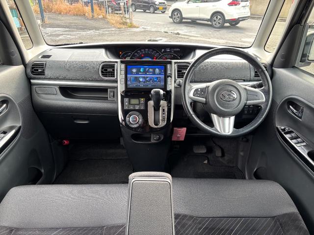 タント カスタムＲＳ　ＳＡ　純正８インチナビ　バックカメラ　フルセグＴＶ　Ｂｌｕｅｔｏｏｔｈオーディオ　両側電動スライドドア　ターボ車　衝突軽減システム　ＬＥＤヘッドライト　オートライト　ＥＴＣ　スマートキー　純正アルミ（12枚目）