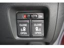 G SSパッケージ 社外ナビ バックカメラ フルセグTV Bluetoothオーディオ 両側電動スライドドア スマートキー2コ HID オートライト 純正アルミ オートエアコン ステアリングスイッチ(13枚目)
