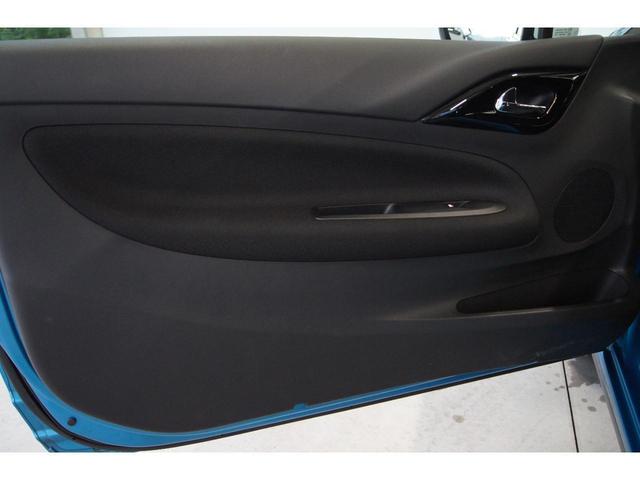 シック 記録簿・禁煙車・盗難防止・キーレス・ETC・クルーズコントロール・オートマチックハイビーム・CD(35枚目)