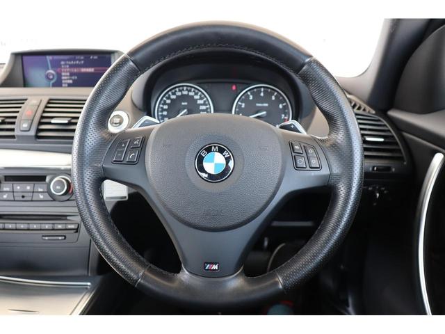 135i Mスポ・ローダウンサス・パワーシート・レザー内装・ドライブレコーダー・シートヒーター・パドルシフト・オートライト・ETC・AUX・CD・DTC・ナビ・HID・スマートキー・R18AW(21枚目)