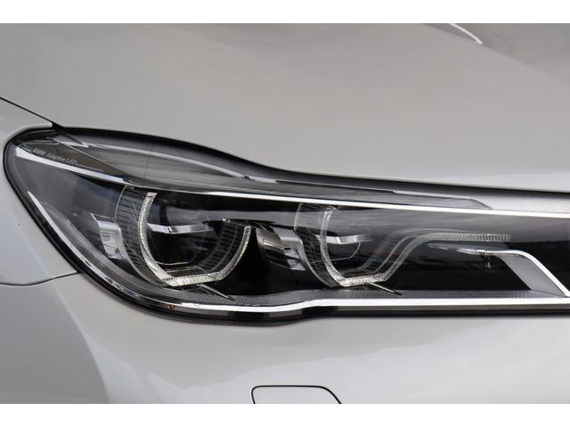 740i Mスポーツ 衝突軽減B・追クル・サンルーフ・LKA・BSA・ステアシ・Pアシ・360度カメラ・ドラレコ・レーダー・オートクロージャ・Pシート(ヒーター/クーラー)・エアサス・地ナビ・HKスピーカー(17枚目)