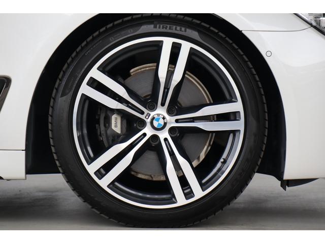 740i Mスポーツ 衝突軽減B・追クル・サンルーフ・LKA・BSA・ステアシ・Pアシ・360度カメラ・ドラレコ・レーダー・オートクロージャ・Pシート(ヒーター/クーラー)・エアサス・地ナビ・HKスピーカー(71枚目)
