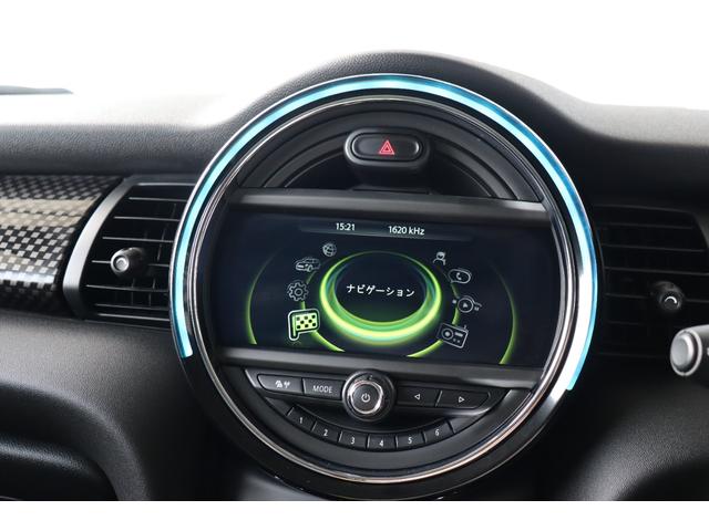 ＭＩＮＩ クーパーＳ　エナジェティックスタイルＰＫＧ・ＪＣＷレザーステアリング・クルーズコントロール・バックカメラ・スマートキー・ＵＳＢ・ＡＵＸ・アイドリングストップ・モード切替・Ｂｌｕｅｔｏｏｔｈ・ナビ・ＥＴＣ（18枚目）
