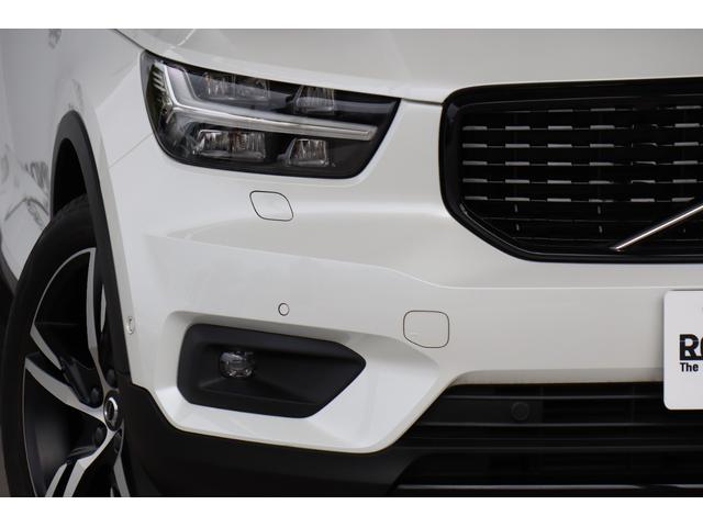 ＸＣ４０ Ｔ４　ＡＷＤ　Ｒデザイン　サンルーフ・ハーマンカードン・ディスプレイオーディオ・ＦＲドラレコ・３６０度カメラ・衝突軽減ブレーキ・追従クルコン・ＬＫＡ・ＢＳＡ・ＣＴＡ・オフロードモード・地ナビ・Ｂｌｕｅｔｏｏｔｈ・Ｒ１９（5枚目）