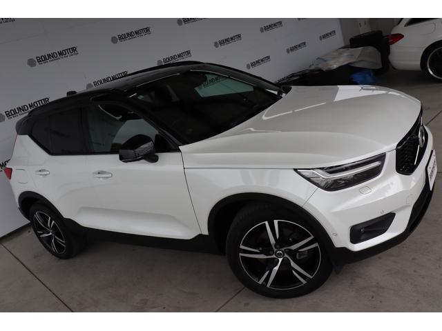 ＸＣ４０ Ｔ４　ＡＷＤ　Ｒデザイン　サンルーフ・ハーマンカードン・ディスプレイオーディオ・ＦＲドラレコ・３６０度カメラ・衝突軽減ブレーキ・追従クルコン・ＬＫＡ・ＢＳＡ・ＣＴＡ・オフロードモード・地ナビ・Ｂｌｕｅｔｏｏｔｈ・Ｒ１９（10枚目）