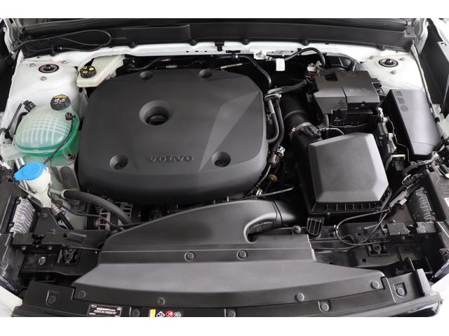 ＸＣ４０ Ｔ４　ＡＷＤ　Ｒデザイン　サンルーフ・ハーマンカードン・ディスプレイオーディオ・ＦＲドラレコ・３６０度カメラ・衝突軽減ブレーキ・追従クルコン・ＬＫＡ・ＢＳＡ・ＣＴＡ・オフロードモード・地ナビ・Ｂｌｕｅｔｏｏｔｈ・Ｒ１９（41枚目）