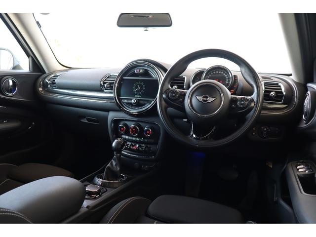 ＭＩＮＩ クーパーＳＤ　クラブマン　衝突軽減ブレーキ・追従クルコン・ナビ・ＤＴＶ・Ｂｌｕｅｔｏｏｔｈ・モード切替・ＥＴＣ・ＵＳＢ・スマートキー・Ｒ１７ＡＷ（15枚目）
