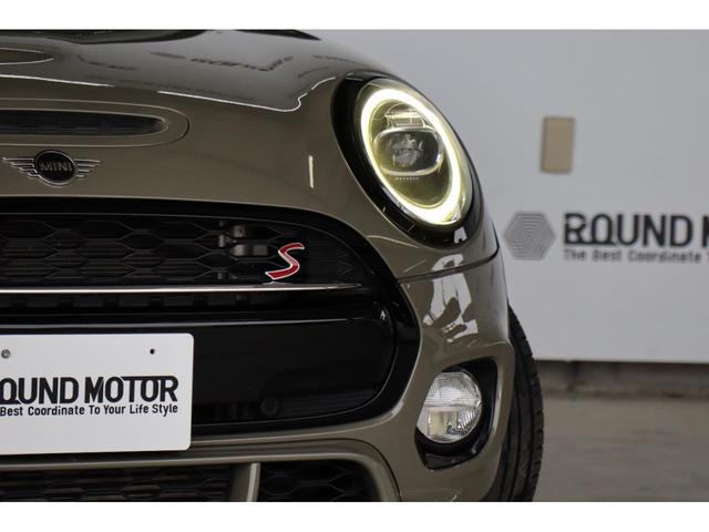 ＭＩＮＩ クーパーＳＤ　ＪＣＷスタイル・衝突軽減ブレーキ・追従クルコン・ＦＲドラレコ・モード切替シートヒーター・ハーフレザー・ナビ・Ｂｌｕｅｔｏｏｔｈ・ＭＩＮＩアプリ・ＵＳＢ・バックカメラ・Ｒ１８ＡＷ・オートライト（7枚目）
