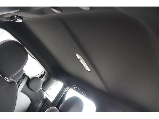 ＭＩＮＩ クーパーＳＤ　ＪＣＷスタイル・衝突軽減ブレーキ・追従クルコン・ＦＲドラレコ・モード切替シートヒーター・ハーフレザー・ナビ・Ｂｌｕｅｔｏｏｔｈ・ＭＩＮＩアプリ・ＵＳＢ・バックカメラ・Ｒ１８ＡＷ・オートライト（36枚目）