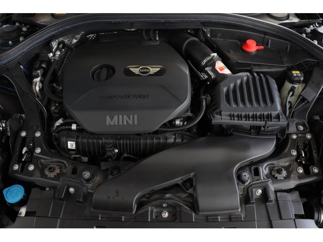 ＭＩＮＩ クーパーＳ　クラブマン　クルーズコントロール・純正ナビ・Ｂｌｕｅｔｏｏｔｈ・ＵＳＢ・バックカメラ・ＥＴＣ・Ｒ１７ＡＷ・ラジオ・スマートキー・モード切替・オートライト・アイドリングストップ（38枚目）