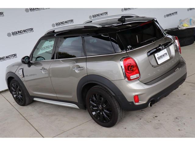 ＭＩＮＩ クーパーＤ　クロスオーバー　衝突軽減ブレーキ・追従クルーズコントロール・バックカメラ・パワートランク・ナビ・Ｂｌｕｅｔｏｏｔｈ・ＦＲドラレコ・オートライト・Ｒ１８ＡＷ・ＥＴＣ・ＵＳＢ・ＡＵＸ・ルーフレール（12枚目）