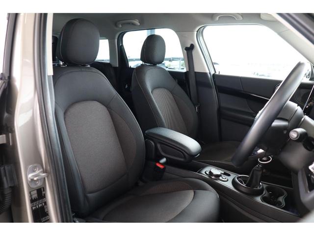 ＭＩＮＩ クーパーＤ　クロスオーバー　衝突軽減ブレーキ・追従クルーズコントロール・バックカメラ・パワートランク・ナビ・Ｂｌｕｅｔｏｏｔｈ・ＦＲドラレコ・オートライト・Ｒ１８ＡＷ・ＥＴＣ・ＵＳＢ・ＡＵＸ・ルーフレール（15枚目）