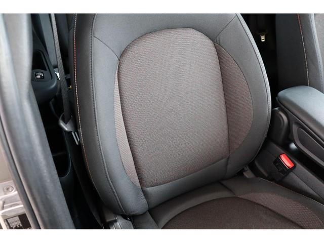 ＭＩＮＩ クーパーＤ　クロスオーバー　衝突軽減ブレーキ・追従クルーズコントロール・バックカメラ・パワートランク・ナビ・Ｂｌｕｅｔｏｏｔｈ・ＦＲドラレコ・オートライト・Ｒ１８ＡＷ・ＥＴＣ・ＵＳＢ・ＡＵＸ・ルーフレール（34枚目）