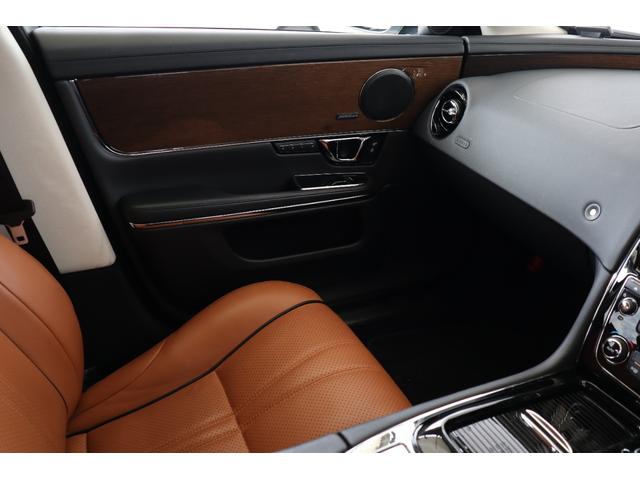 XJ XJ プレミアムラグジュアリー サンルーフ・メリディアン・inControlアプリ・バーチャルコックピット・ASL・ASPC・衝突軽減ブレーキ・追従クルコン・BSA・地ナビ・Bluetooth・ドラレコ・シートヒーター/クーラー(31枚目)