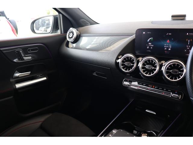 ＧＬＡクラス ＧＬＡ２００ｄ　４マチック　ＡＭＧライン　衝突軽減ブレーキ・追従クルコン・ＬＫＡ・ＬＣＡ・ＢＳＡ・ヒルコン・ステアシ・オフロードモード・パーキングアシスト・ＦＲドラレコ・地ナビ・３６０度カメラ・Ｐシート・シートヒーター（19枚目）