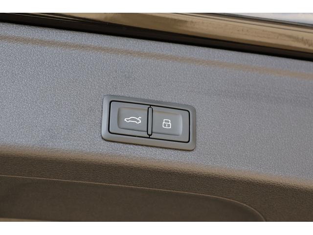 A4アバント 45TFSIクワトロスポーツ 衝突軽減ブレーキ・追従クルコン・LKA・BSA・パーキングアシスト・ナビ・360度カメラ・DTV・Bluetooth・CD・ETC・Pシート・シートヒーター・Pトランク・バーチャルコックピット(40枚目)