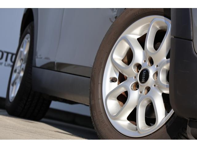 ＭＩＮＩ クラブマン　バッキンガム　衝突軽減ブレーキ・クルーズコントロール・ドライブレコーダー・ＥＴＣ・ＵＳＢ・ＡＵＸ・Ｂｌｕｅｔｏｏｔｈ・ＡＰＰＳ・アイドリングストップ・オートライト・バックカメラ・Ｒ１６ＡＷ（13枚目）