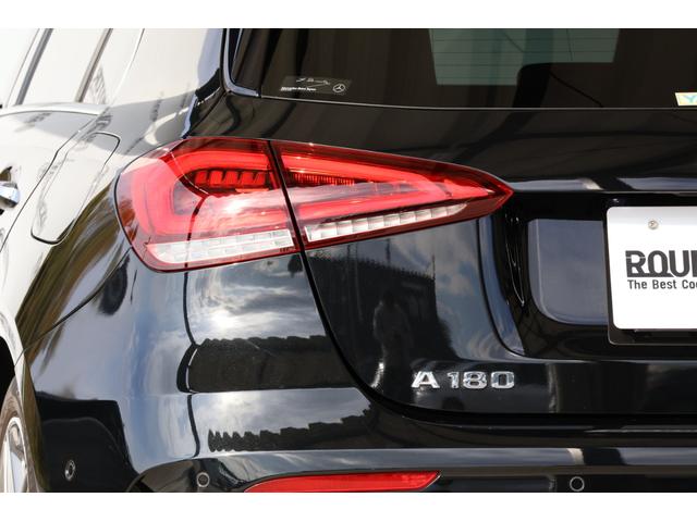 Aクラス A180 スタイル AMGライン 衝突軽減ブレーキ・追従クルコン・レーンキープアシスト・ブラインドスポット・ステアリングアシスト・ナビ・DTV・Bluetooth・パーキングアシスト・Pシート・シートヒーター・R18AW(9枚目)