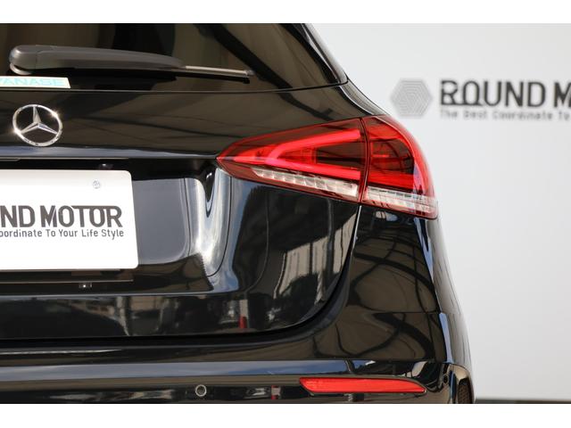 Aクラス A180 スタイル AMGライン 衝突軽減ブレーキ・追従クルコン・レーンキープアシスト・ブラインドスポット・ステアリングアシスト・ナビ・DTV・Bluetooth・パーキングアシスト・Pシート・シートヒーター・R18AW(10枚目)