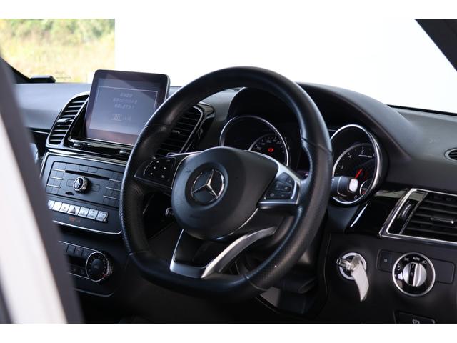 GLE GLE43 4マチック サンルーフ・ハーマンカードン・エアサス・ヒルコン・オフロードモード・衝突軽減ブレーキ・追従クルコン・LKA・BSA・ディスプレイオーディオ・地ナビ・Bluetooth・ドラレコ・R21AW(13枚目)