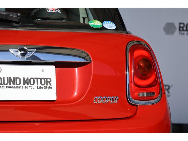 ＭＩＮＩ クーパー　ワンオーナー・純正ナビ・Ｂｌｕｅｔｏｏｔｈ・オートライト・ＡＵＸ・ＵＳＢ・Ｒ１５ＡＷ・スマートキー・アイドリングストップ（11枚目）