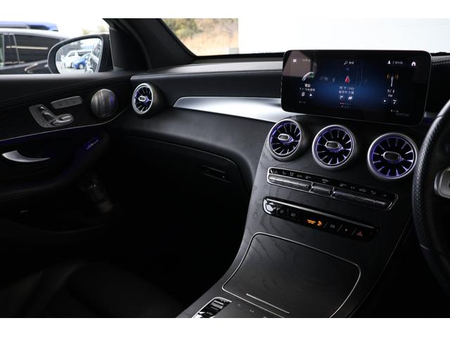 ＧＬＣ ＧＬＣ２２０ｄ　４マチック　クーペ　ＡＭＧライン　レザーＰＫＧ・ブルメスター・Ｐシート・シートヒーター・シートクーラー・ＥＴＣ・ドラレコ・レーダー・Ｐアシスト・エアサス・地ナビ・Ｂｌｕｅｔｏｏｔｈ・サンルーフ・３６０度カメラ・社外グリル・Ｒ１９（19枚目）