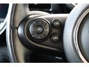 クーパーＳＤ　クラブマン　衝突軽減ブレーキ・追従クルコン・ナビ・ＤＴＶ・Ｂｌｕｅｔｏｏｔｈ・モード切替・ＥＴＣ・ＵＳＢ・スマートキー・Ｒ１７ＡＷ（18枚目）
