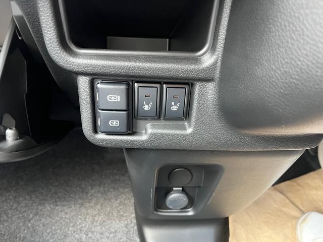 ワゴンＲスマイル ハイブリッドＸ　９インチ全方位モニター付ナビ・ＴＶ・ＤＶＤ／ＣＤ・ＦＭ／ＡＭ・ＢＴ　スズキコネクト対応　ＬＥＤヘッド＆フオグ　シートヒーター　両側パワスラ全車速追従機能付き（14枚目）