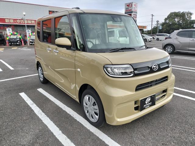 タント Ｘリミテッド　届出済未使用車　スマホ連携９インチディスプレイオーディオ　スマートパノラマパーキング　前後録画ドラレコ　フロアマット　ドアバイザー　ナンバーフレーム（3枚目）