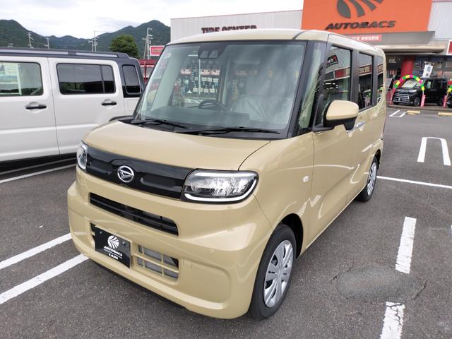タント Ｘリミテッド　届出済未使用車　スマホ連携９インチディスプレイオーディオ　スマートパノラマパーキング　前後録画ドラレコ　フロアマット　ドアバイザー　ナンバーフレーム（9枚目）