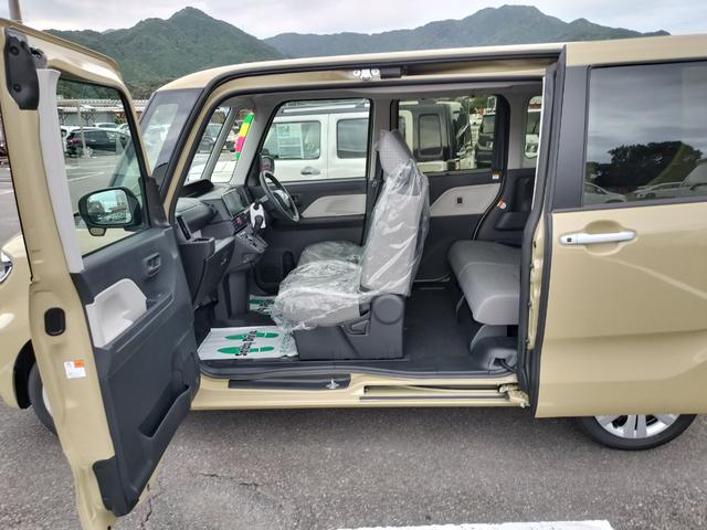タント Ｘリミテッド　届出済未使用車　スマホ連携９インチディスプレイオーディオ　スマートパノラマパーキング　前後録画ドラレコ　フロアマット　ドアバイザー　ナンバーフレーム（21枚目）
