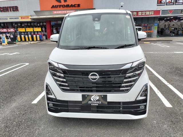 ルークス ハイウェイスター Gターボプロパイロットエディション 届出済未使用車 アラウンドビューモニター インテリジェントルームミラー 両側パワースライドドア プロパイロット ドアバイザー フロアマット(2枚目)