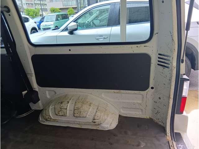 ボンゴバン １．８　ＤＸ　低床　ＥＴＣ　ＡＭ／ＦＭラジオ　５ドア　５人乗り　１８００ｃｃ（14枚目）